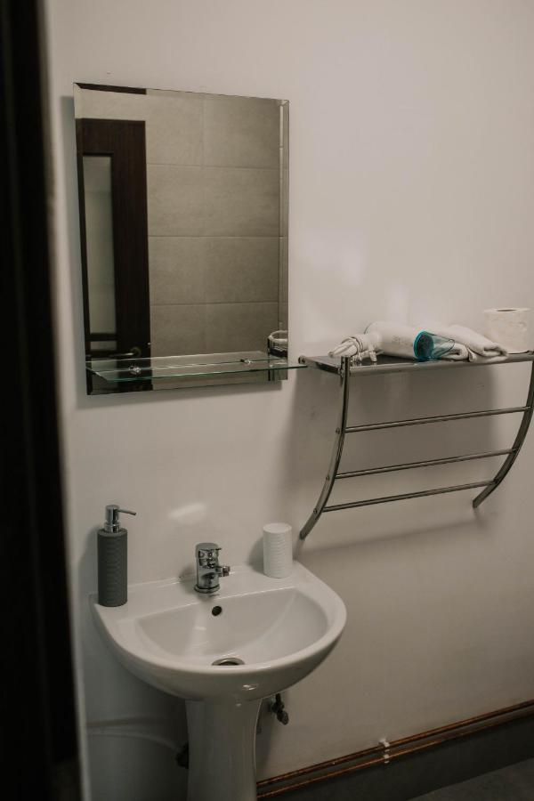 Paulaapartment&Rooms Oradea Exterior photo