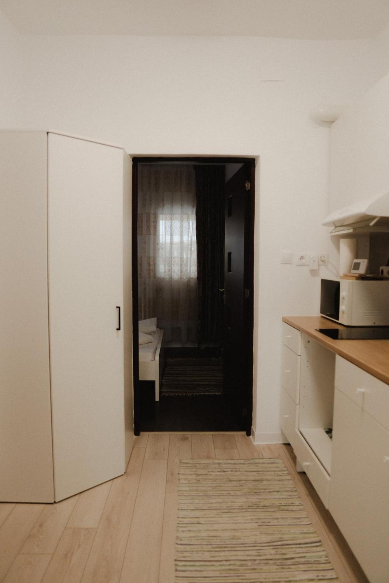 Paulaapartment&Rooms Oradea Exterior photo